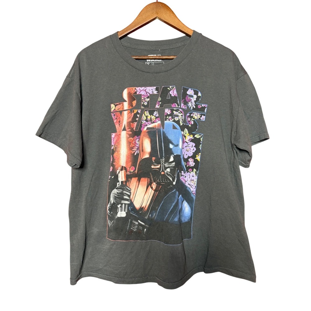 Star Wars Women Large Darth Vader Floral Graphic T-Shirt Charcoal Gray Cotton